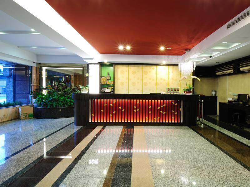 Baron'S Hot Spring Hotel Jiaoxi Exterior photo